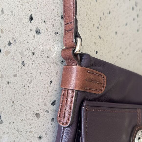 Brighton Dark Purple/Brown Leather Built in Organizer Wallet Crossbody Bag Purse - Picture 15 of 16